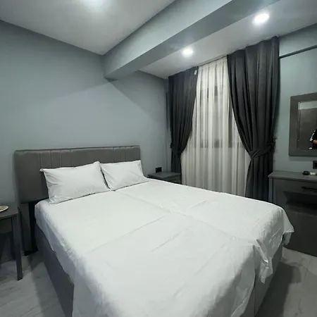 Seaway Hotel