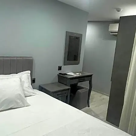 Seaway Hotel 2*
